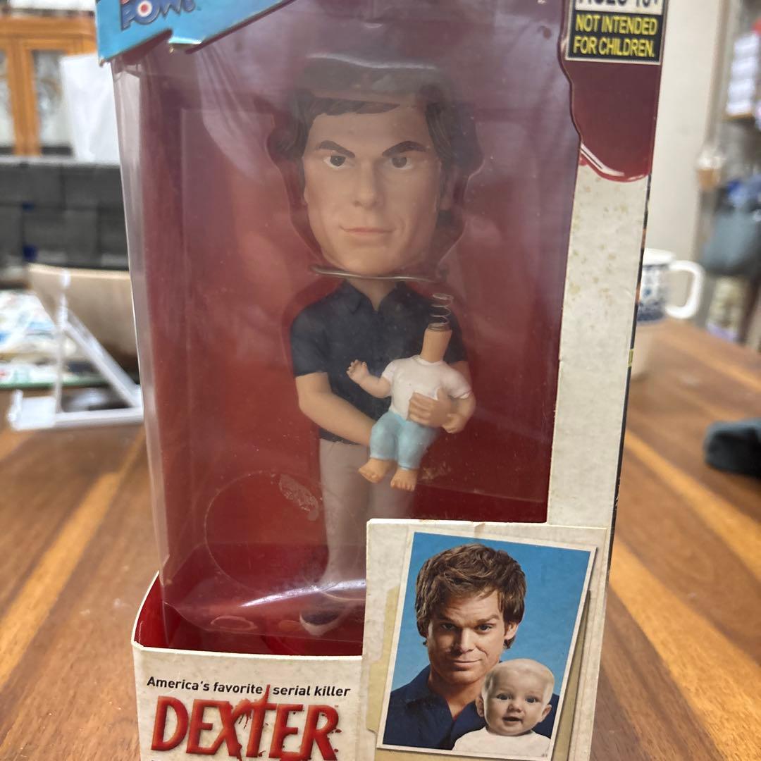 デクスターフィギュア