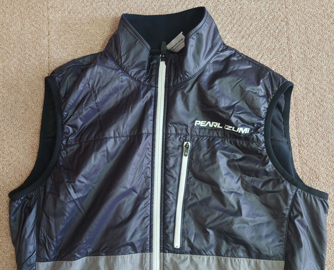 PEARL IZUMI ウィンドブレーカー 黒/グレー　Lサイズ