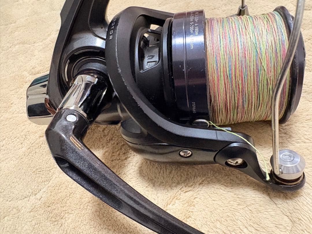 ダイワ　クロスキャスト　4000　リール　サーフ　キス　投げ釣り　替スプール付き
