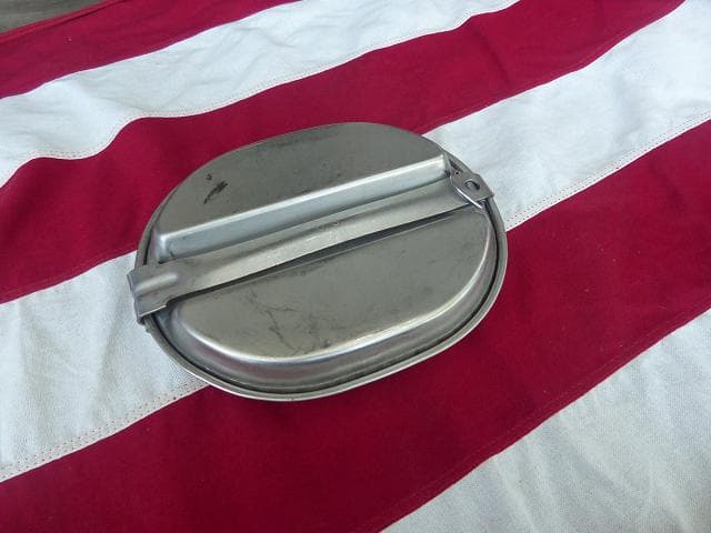 米軍実物　 メスキットパン　WYOTT　食器　アウトドア　314
